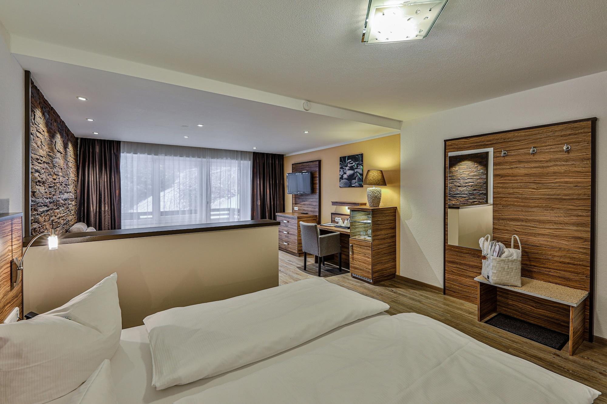 Alpenhotel Fischer 4 Sterne - Adults Only Берхтесгаден Экстерьер фото